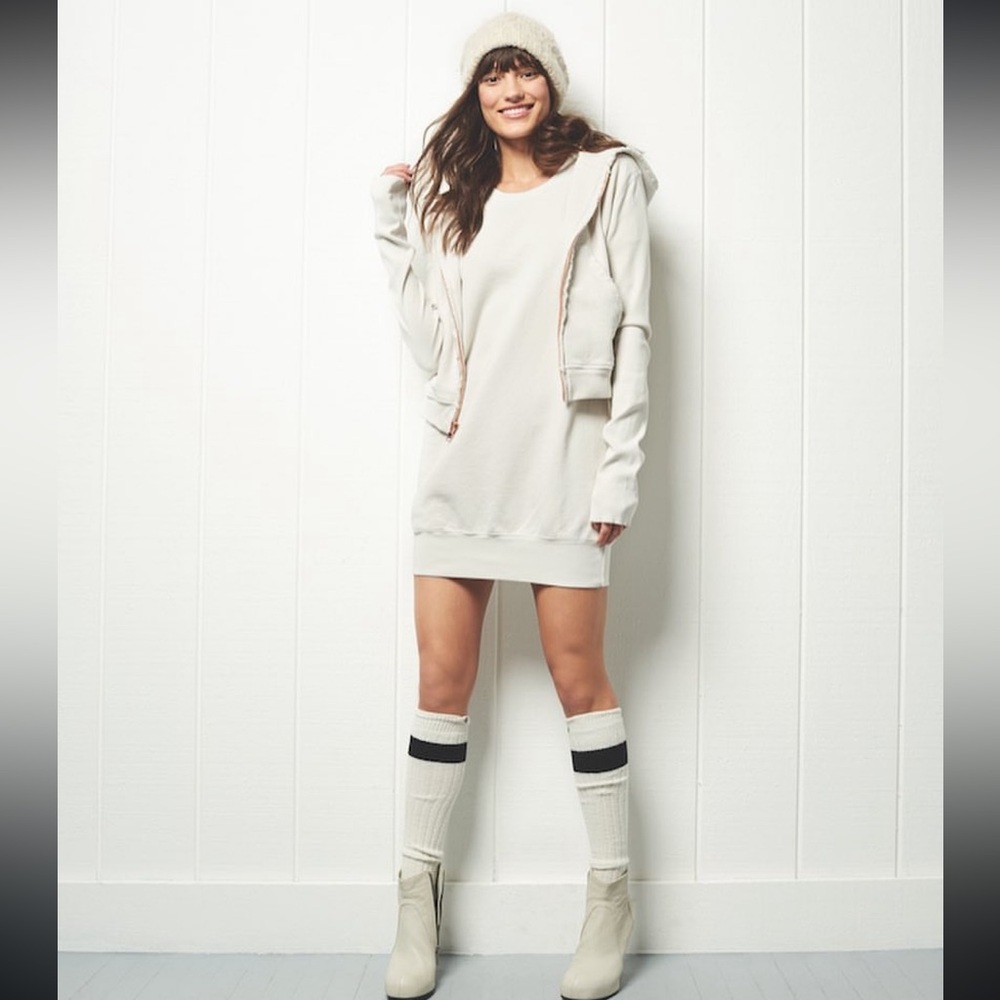 Frank and Eileen Vintage White Short Sleeve Sweatshirt Dress